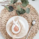 Baranek wielkanocny - urocza dekoracja na Świąteczny stół